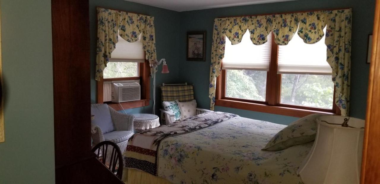 Eastgate Inn B&B 莱诺克斯 外观 照片