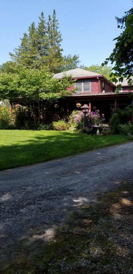 Eastgate Inn B&B 莱诺克斯 外观 照片